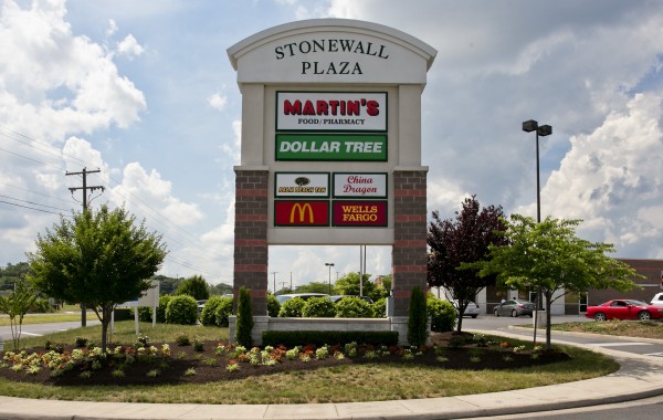 Stonewall Plaza Shopping Center